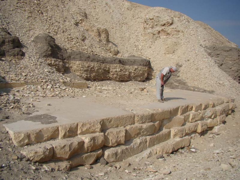 Иллюстрация к книге — Обитаемый остров Земля [i_227.jpg]