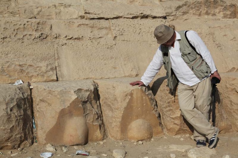 Иллюстрация к книге — Обитаемый остров Земля [i_229.jpg]