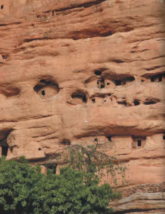 Иллюстрация к книге — Тайные знания догонов об истоках человечества [i_040.jpg]