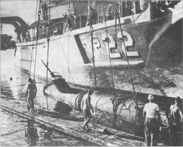 Иллюстрация к книге — Камикадзе. "Божественный ветер" в истории Японии [i_114.jpg]