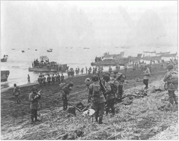 Иллюстрация к книге — Камикадзе. "Божественный ветер" в истории Японии [i_123.jpg]