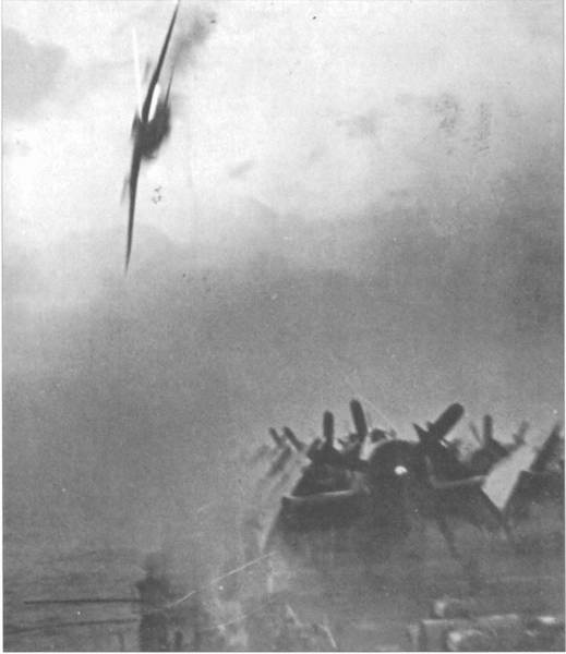 Иллюстрация к книге — Камикадзе. "Божественный ветер" в истории Японии [i_177.jpg]