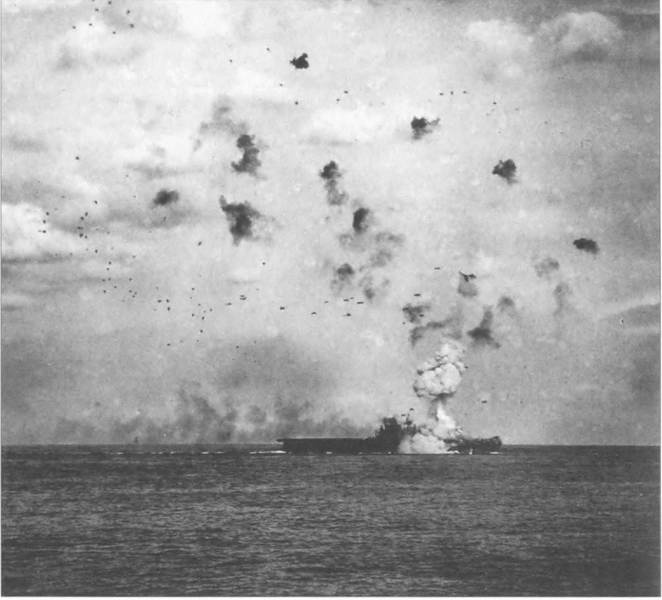 Иллюстрация к книге — Камикадзе. "Божественный ветер" в истории Японии [i_185.jpg]