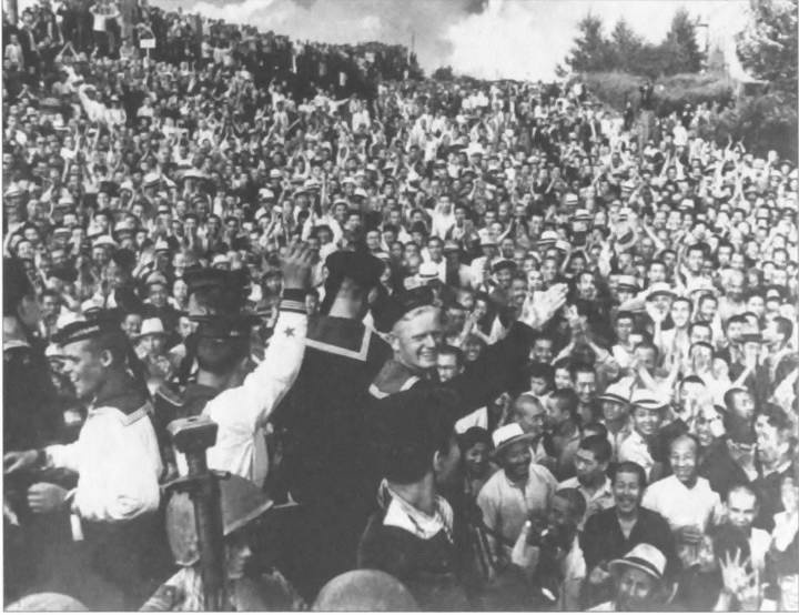 Иллюстрация к книге — Камикадзе. "Божественный ветер" в истории Японии [i_243.jpg]