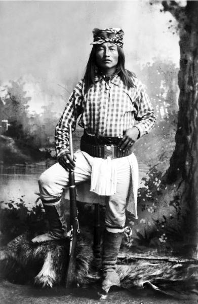 Иллюстрация к книге — Сила шаманов. Боевая и лечебная магия индейцев Дикого Запада [i_010.jpg]