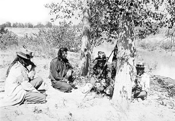 Иллюстрация к книге — Сила шаманов. Боевая и лечебная магия индейцев Дикого Запада [i_022.jpg]