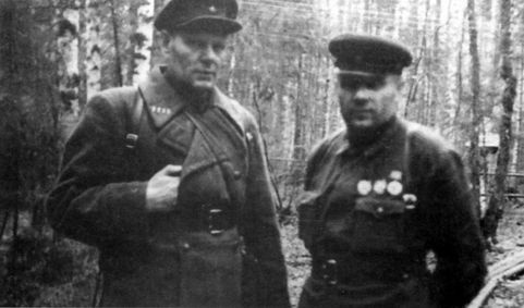 Иллюстрация к книге — Неизвестные солдаты. Сражения на внешнем фронте блокады Ленинграда [i_032.jpg]