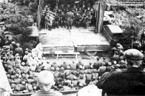 Иллюстрация к книге — Неизвестные солдаты. Сражения на внешнем фронте блокады Ленинграда [i_067.jpg]