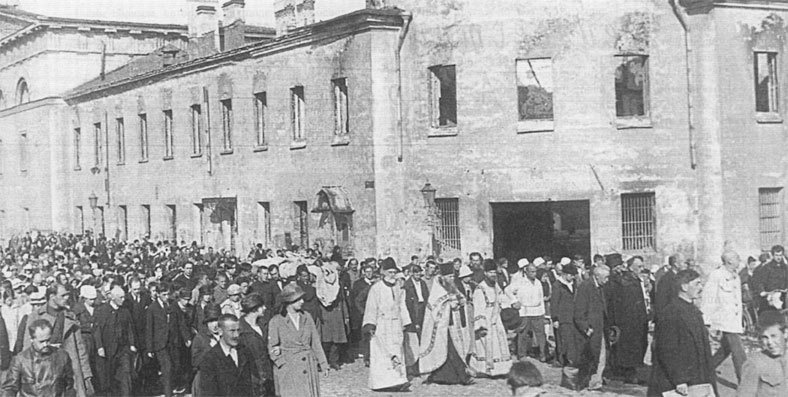 Иллюстрация к книге — Неизбирательное сродство [i_047.jpg]