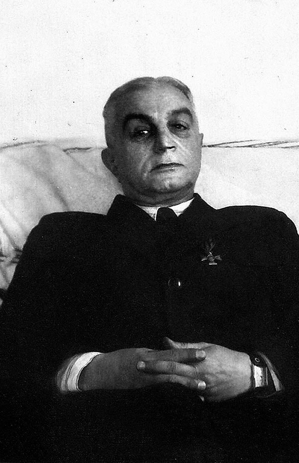 Иллюстрация к книге — Сабанеев мост [i_020.jpg]