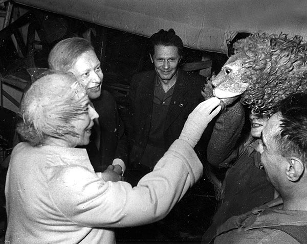 Иллюстрация к книге — Сабанеев мост [i_041.jpg]