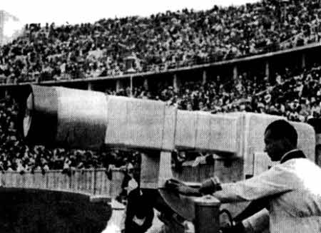 Иллюстрация к книге — Братство "Колокола". Секретное оружие СС [i_011.jpg]