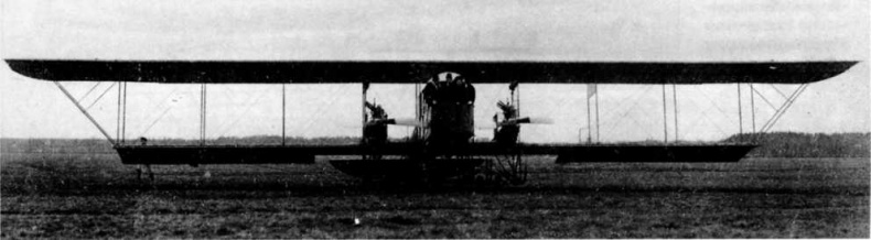 Иллюстрация к книге — "Илья Муромец". Гордость русской авиации [i_015.jpg]