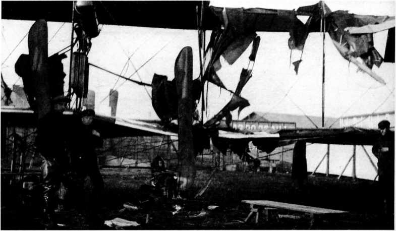 Иллюстрация к книге — "Илья Муромец". Гордость русской авиации [i_023.jpg]