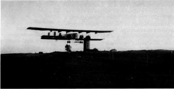 Иллюстрация к книге — "Илья Муромец". Гордость русской авиации [i_055.jpg]