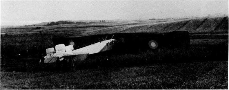 Иллюстрация к книге — "Илья Муромец". Гордость русской авиации [i_063.jpg]