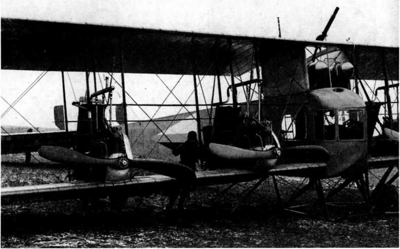 Иллюстрация к книге — "Илья Муромец". Гордость русской авиации [i_097.jpg]