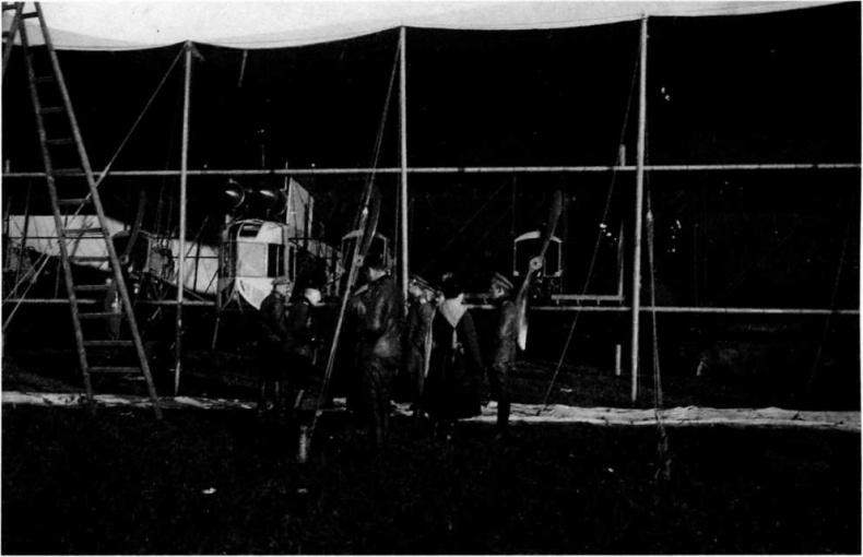 Иллюстрация к книге — "Илья Муромец". Гордость русской авиации [i_122.jpg]