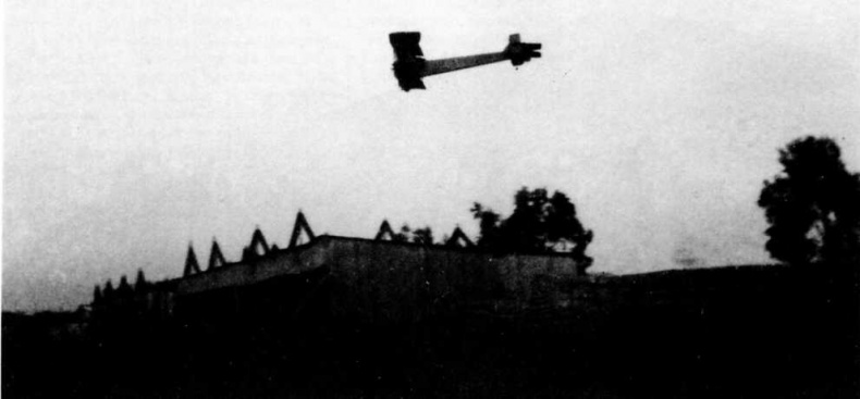 Иллюстрация к книге — "Илья Муромец". Гордость русской авиации [i_248.jpg]