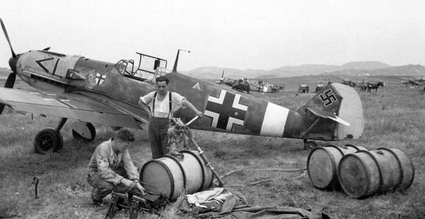 Иллюстрация к книге — 1941. "Сталинские соколы" против Люфтваффе [autogen_ebook_id15.jpg]