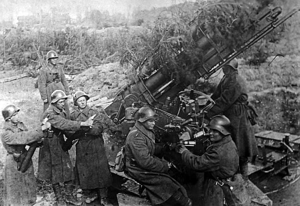 Иллюстрация к книге — 1941. "Сталинские соколы" против Люфтваффе [autogen_ebook_id264.jpg]