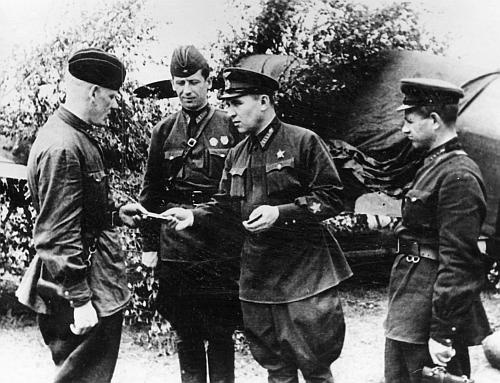 Иллюстрация к книге — 1941. "Сталинские соколы" против Люфтваффе [autogen_ebook_id85.jpg]