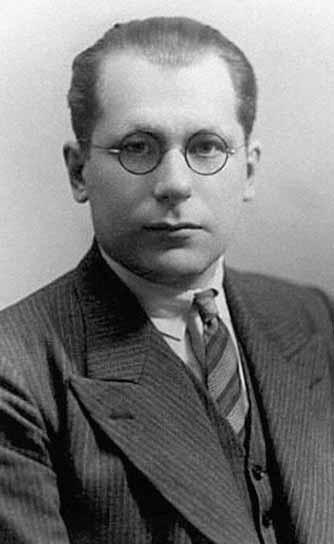 Иллюстрация к книге — Пинхас Рутенберг. От террориста к сионисту. Том II: В Палестине (1919–1942) [i_046.jpg]