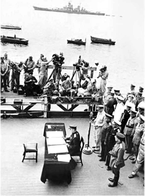 Иллюстрация к книге — Великая сталинская империя [i_016.jpg]