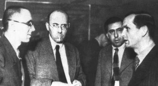 Иллюстрация к книге — Писатели и советские вожди [i_042.jpg]