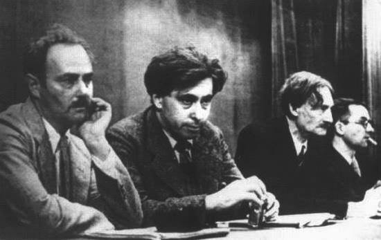 Иллюстрация к книге — Писатели и советские вожди [i_044.jpg]