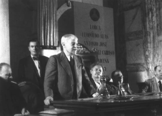 Иллюстрация к книге — Писатели и советские вожди [i_055.jpg]