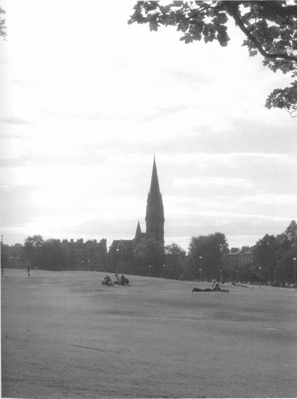 Иллюстрация к книге — Эдинбург. История города [pic04.jpg]