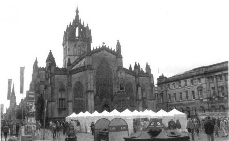 Иллюстрация к книге — Эдинбург. История города [pic09.jpg]