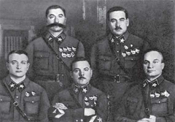 Иллюстрация к книге — Российская история в лицах [i_161.jpg]