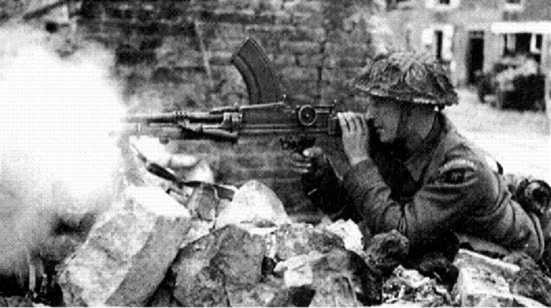 Иллюстрация к книге — Адский косильщик. Пулемет на полях сражений XX века [i_006.jpg]