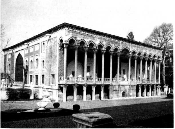 Иллюстрация к книге — История Османской империи. Видение Османа [i_013.jpg]