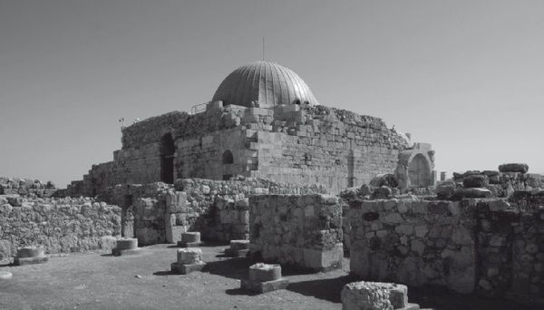 Иллюстрация к книге — История ислама. Исламская цивилизация от рождения до наших дней [i_053.jpg]