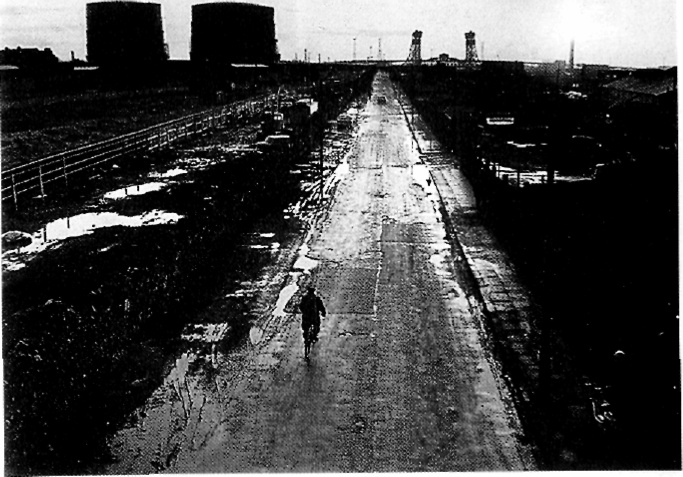 Иллюстрация к книге — Эпоха крайностей. Короткий двадцатый век 1914 - 1991 [image30.jpg]