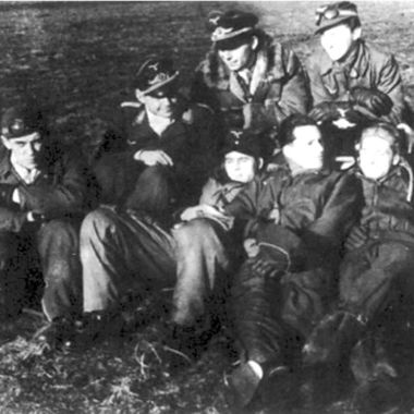 Иллюстрация к книге — Me 163 "Komet" – истребитель "Летающих крепостей" [i_065.jpg]