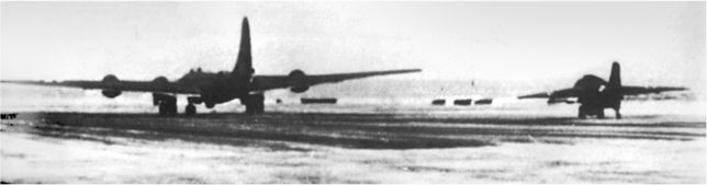 Иллюстрация к книге — Me 163 "Komet" – истребитель "Летающих крепостей" [i_103.jpg]