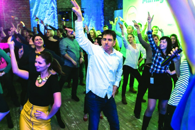 Иллюстрация к книге — Бизнес - это страсть. Идем вперед! 35 принципов от топ-менеджера Оzоn.ru [i_119.jpg]