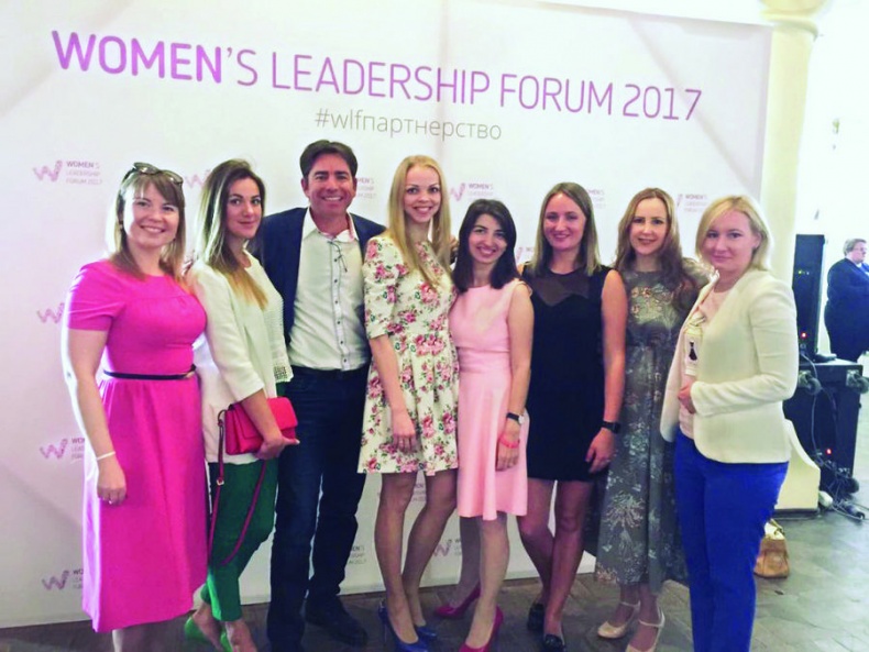 Иллюстрация к книге — Бизнес - это страсть. Идем вперед! 35 принципов от топ-менеджера Оzоn.ru [i_133.jpg]