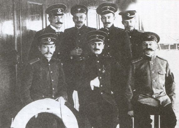 Иллюстрация к книге — Загадка гибели шхуны "Святая Анна" [i_003.jpg]