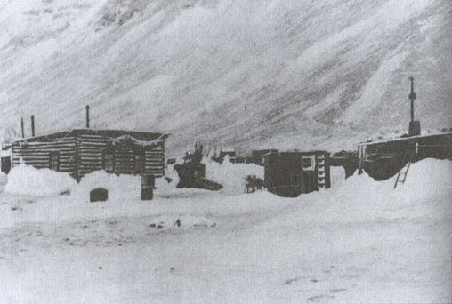 Иллюстрация к книге — Загадка гибели шхуны "Святая Анна" [i_020.jpg]