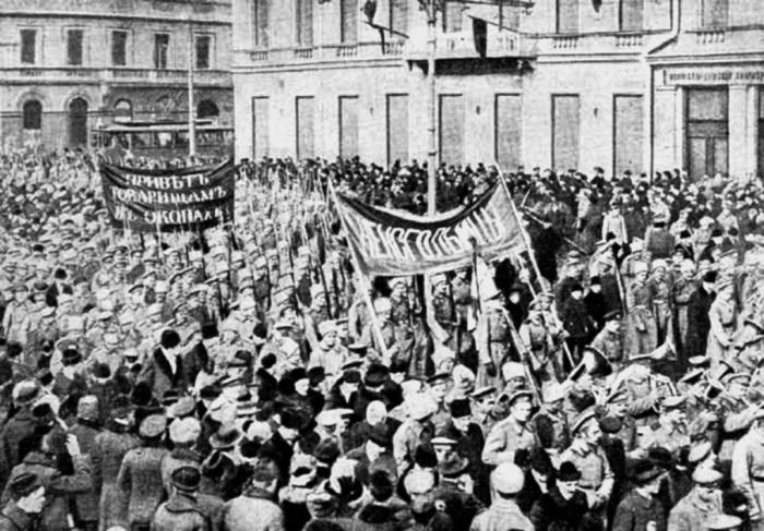 Иллюстрация к книге — Тайны на крови. Триумф и трагедии Дома Романовых [autogen_ebook_id20.jpg]