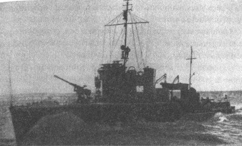 Иллюстрация к книге — 1941 год на Балтике. Подвиг и трагедия [i_002.jpg]