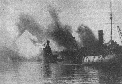 Иллюстрация к книге — 1941 год на Балтике. Подвиг и трагедия [i_041.jpg]