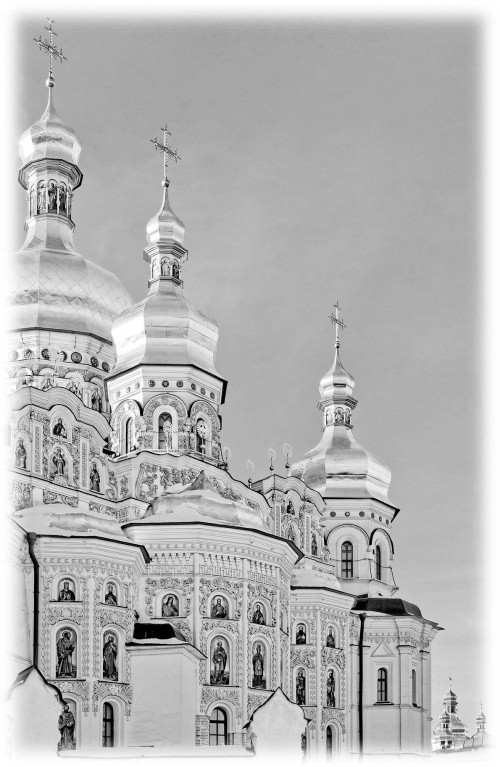 Иллюстрация к книге — Сокровища святых. Рассказы о святости [i_097.jpg]