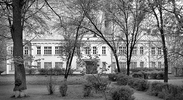 Иллюстрация к книге — Улица Марата и окрестности [_106.jpg]