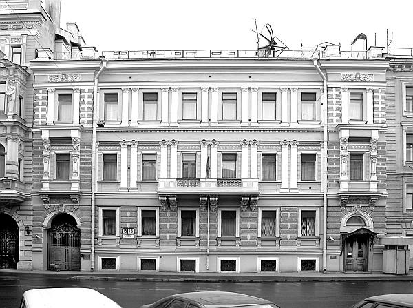 Иллюстрация к книге — Улица Марата и окрестности [_19.jpg]